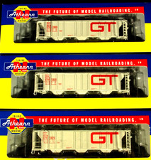 NIB (3) Athearn Grand Trunk Western PS 2893 Covered Hopper N Scale #11440,1,2 picture