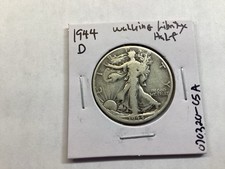 1944 D Walking Liberty 90% Silver Half-Dollar Silver from Denver 070320 05Att picture