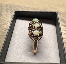 VTG 10K Solid Yellow Gold 3 Opal Ring Size 7 READ 3.2gr picture