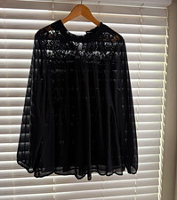 Torrid Women's Plus Size 2 Black Sheer Lace Ruffle Long Sleeve Blouse picture