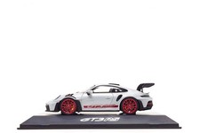 Spark 1:43 Porsche 911 GT3 RS (992) in Ice Grey / Pyro Red (Dealer Edition) picture