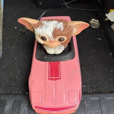 Vintage 1984 Gremlins Gizmo Driving Car Pink Chevrolet Corvette ERTL Warner Bros picture
