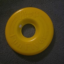 Wendy’s Fun Flyer Fast Food Kid's Meal Toy Vintage flying disc 1980s Yellow 3.75 picture