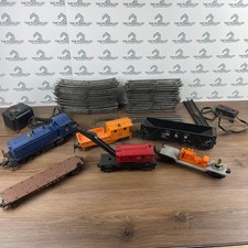 Lionel Electric Train Set Lot Blue Locomotive Red Crane Jersey Central w/ Tracks picture