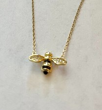 NWT 14KT GOLD PLATED CUBIC ZIRCONIA BLACK ENAMEL BUMBLE BEE PENDANT & CHAIN 17