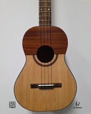 Cuatro Venezulan Spruce Top Acoustic Venezolano Profesional Padded gig bag picture