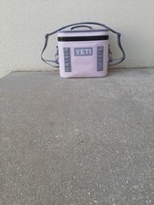 Yeti Hopper Flip 8 picture