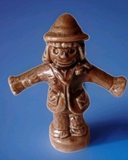Vintage Mini Ceramic SCARECROW Sculpture Made in ENGLAND picture