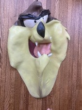 Tasmanian Devil (1993 Illusive Concepts/Warner Brothers) 32 inches long picture