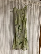 Princess Polly NWT Sleeveless Green Floral Dress - US Size 4 picture
