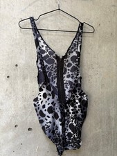 LA BLANCA Animal Print Zip-Front Swimsuit picture