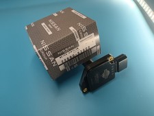 Air Flow Sensor 22680-5J000 For Nissan Xterra Frontier Pathfinder Quest 3.3L picture