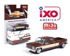 IXO Model 1:64 1979 Chevrolet Silverado C30 Crew Cab Dually Lowered IAPR1014 picture