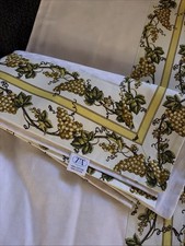 Vintage T&T Italy 100% Cotton Tablecloth Gold Grapes Vineyard Italian 70 x 108 picture