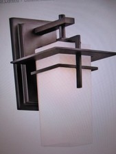 Kichler Caterham 1-Light Olde Bronze Outdoor Hardwired Wall Lantern Sconce  picture