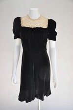 Vintage 1930s 1940s Black Silk Velvet Dress w/ Lace Yolk Short Sleeves Fall XS/S picture