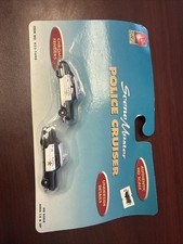 Life-Like SceneMaster 433-1698 HO Scale Police Cruiser 2-Pack picture