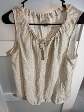 Loft Womens M Sleeveless Beige Animal Print Blouse     31-3 picture