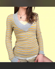 Vintage Y2K l.e.i. Ribbed Striped V-Neck SweaterSuper cute Size L Youth picture