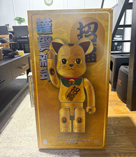 MEDICOM TOY × BAPE “New Year BE@RBRICK Maneki Neko Gold 1000% picture