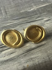  Rare 1961 Judith McCann NYC Brushed Gold Swirl Wingback Earrings picture