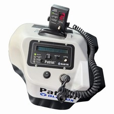 Blue Ox Patriot BRK2012 Portable Flat Tow Braking System w/ Remote & 12V Cord picture