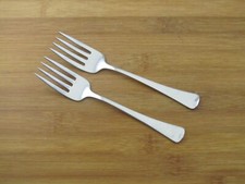 2 Oneida WYNDHAM / DISTINCTION Stainless Salad Forks 6