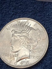 1924 p ***SILVER*** Peace Dollar B.UNC.***LUSTEROUS***+  picture