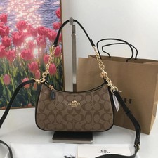NWT COACH CA548 Teri Shoulder Bag In Signature Canvas Gold/Black  picture