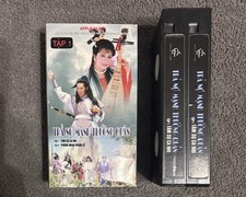 Vietnamese Cai Luong VHS Trả Nợ Mạnh Thường Quân 2-Tape Set Apple Films picture
