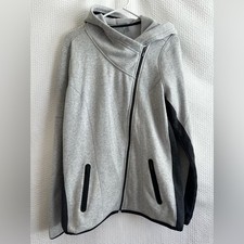 Athleta Cozy Karma Asym Hoodie Jacket Women’s Medium Gray Black Asymmetrical Zip picture