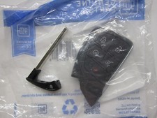 NEW OEM 2024-2025 CHEVY TRAVERSE  KEYLESS REMOTE SMART KEY FOB 13560196 / 5 BT picture