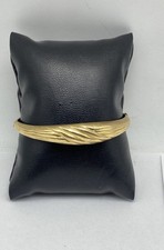 14K Yellow Gold Tapered Fluted Bangle Bracelet Hinged Tested 2.5