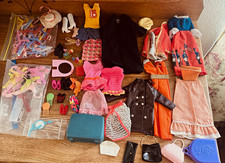 Lot of Vintage Barbie, Skipper Francie Clothing, Purses, Hangers, Shoes, picture