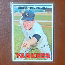 1967 Topps Vintage MLB Baseball Card - Whitey Ford #5 New York Yankees picture