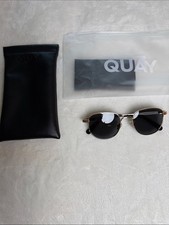 Quay Australia Born Ready Round Sunglasses - Gold/Smoke -NWT picture