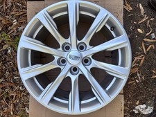 One 18x8.5” Oem Factory Wheel 2020-2024 Cadillac Ct5 5x120mm Gm Part # 84004233 picture