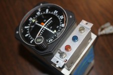 Bendix King KI-204 VOR/LOC/CONV & GS Indicator P/N 066-3034-02 picture