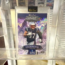 Wild Card 2025 Holiday Hits Christmas Hit True Holly Gold Rob Gronkowski /1 picture