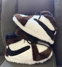 Winter cozy plush slipper sneaker mocha slippers one size fits all  picture