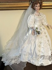 Paradise Gallery Porcelain Bride Doll“Emily” LE 731, 21 in,2004 By Patricia Rose picture