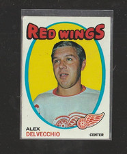 1971-72 Topps Hockey Alex Delvecchio #37 Detroit Red Wings picture