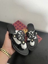 Tory Burch Women’s Black Patent Leather Thong Sandals Logo Slip-On 7.5 picture