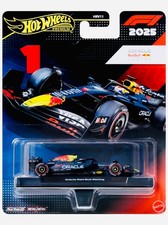 Hot Wheels 2025 F1 Formula 1 Race Team Max Verstappen Oracle Red Bull Racing #1 picture