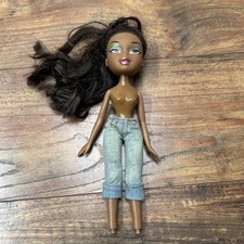 VTG Bratz Doll Sasha 2001 MGA Two Toned Eyes Capri Ripped Jeans Long Hair Brown picture