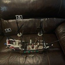 1993 LEGO Pirates Skull's Eye Schooner 6286. Near complete minus sails & Pirates picture