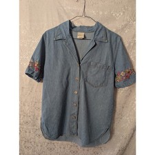 VTG 90s Brandon Thomas Embroidered Denim Shirt Short Sleeve Camp Blouse picture