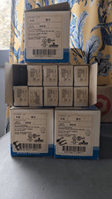 Leviton 91 15 Amp, 125 Volt, Grounding, Double Surface-Mount Brown - 39 pcs picture