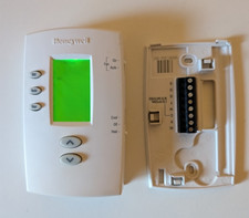 Honeywell TH2110DV1008 PRO 2000 Vertical Programmable Thermostat Tested Working picture