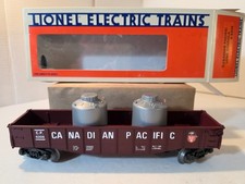 Vintage 1983 Lionel 6-6205 Canadian Pacific Long Gondola w/ 2 Canisters New picture